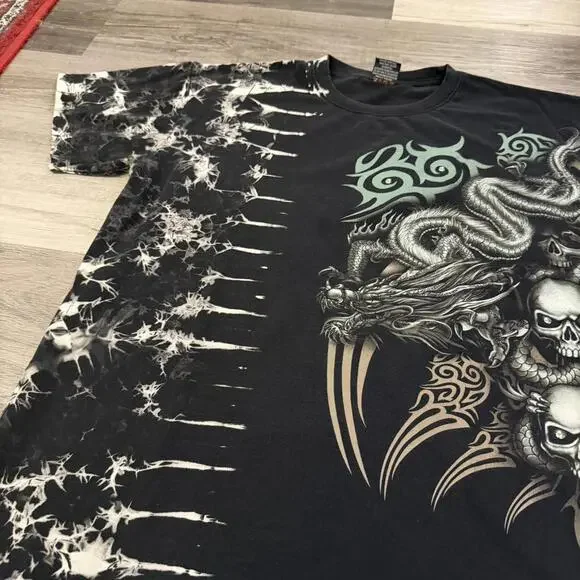 tribal skull all over print t shirt XL 00s Y2K - Picture 3 of 8